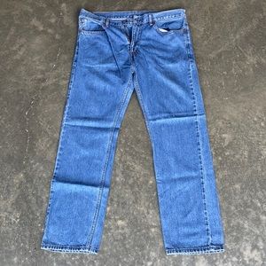 Men’s 505 Levi jeans.